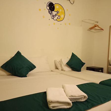 Olive Hotel Johor Bahru Esterno foto