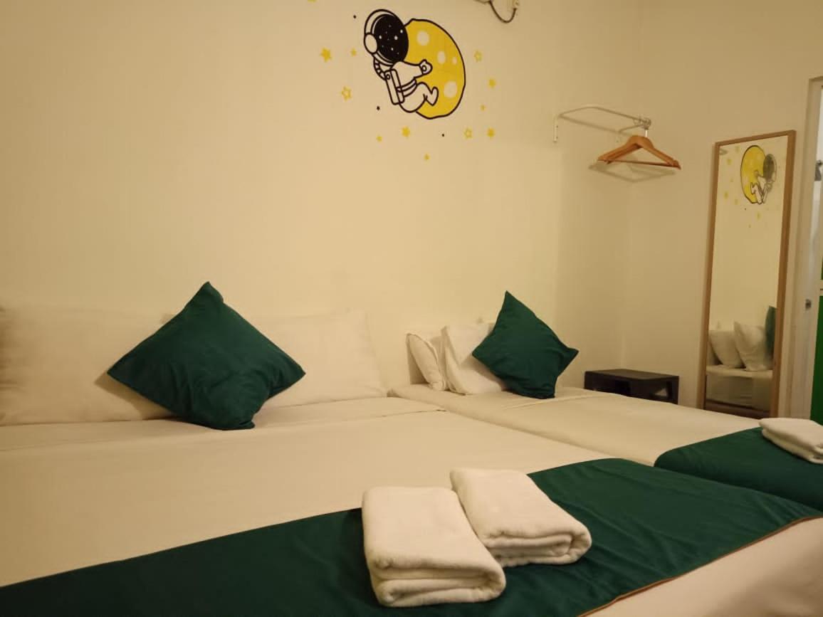 Olive Hotel Johor Bahru Esterno foto