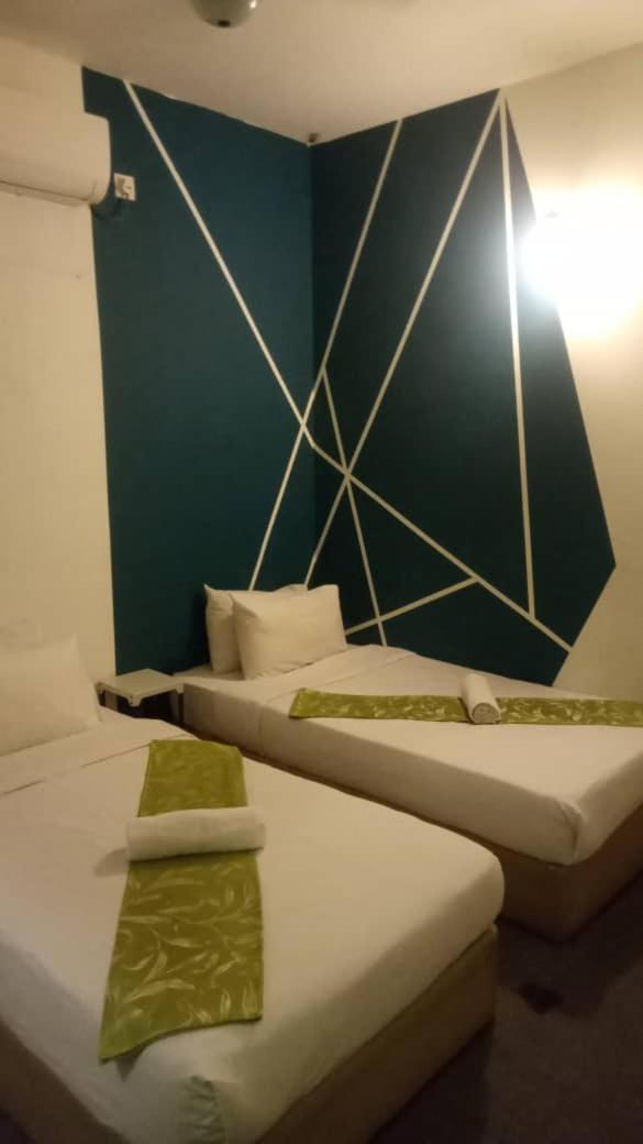 Olive Hotel Johor Bahru Esterno foto