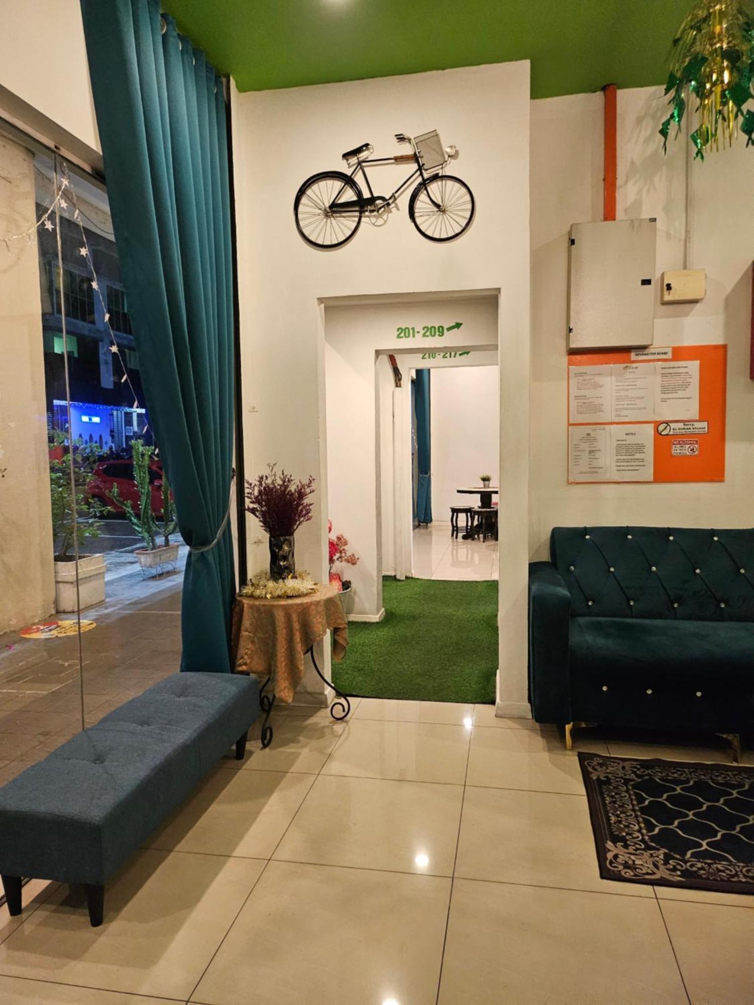 Olive Hotel Johor Bahru Esterno foto